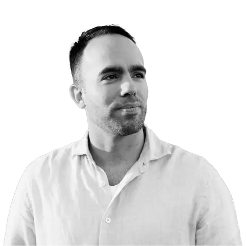 Jessie Valladares - CEO and Founder of Webtronic Labs